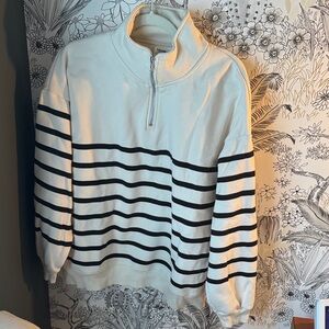 Pull&Bear women’s Zip-Up Sweater in White and Black
